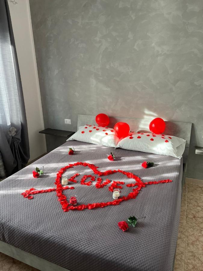 פיומיצ'ינו Mondo House מראה חיצוני תמונה